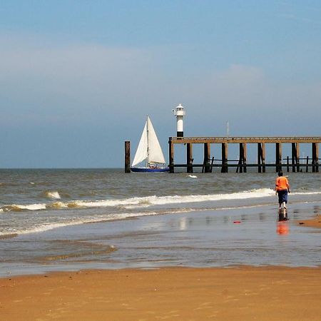 Komthuis Apartment Blankenberge Luaran gambar